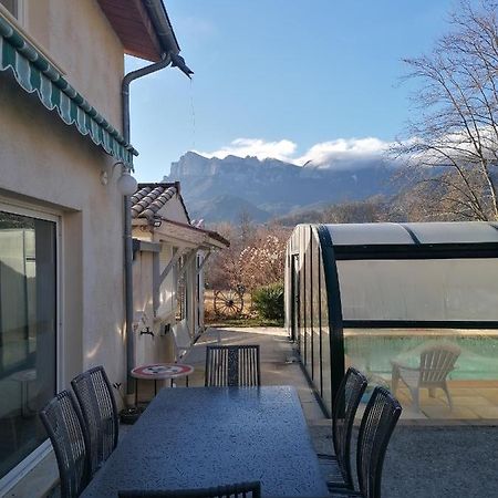 Chambre Familiale "Le Pecher" Saillans  Oda fotoğraf